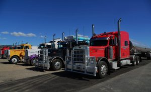 semi truck and trailer storage